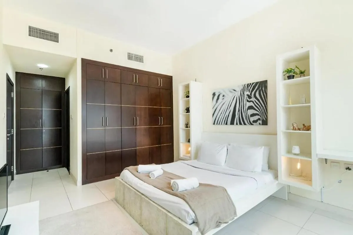 Luxury One Bedroom In Dubai Marina 0*,