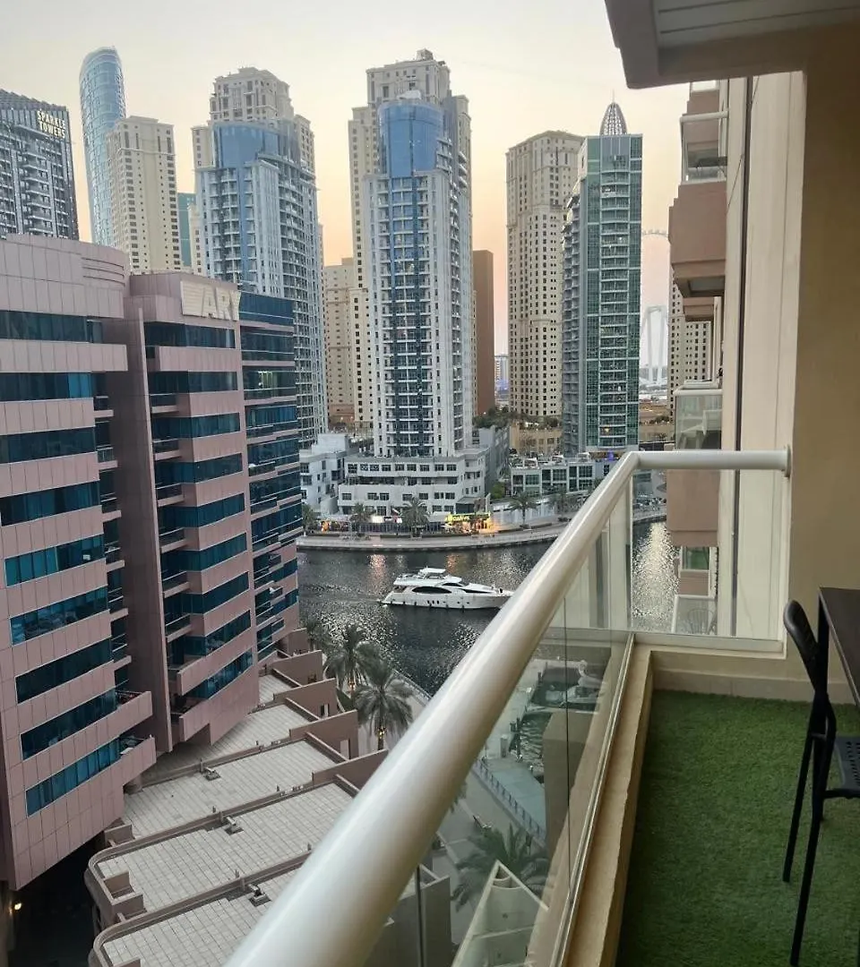 Apartment Luxury One Bedroom In Dubai Marina